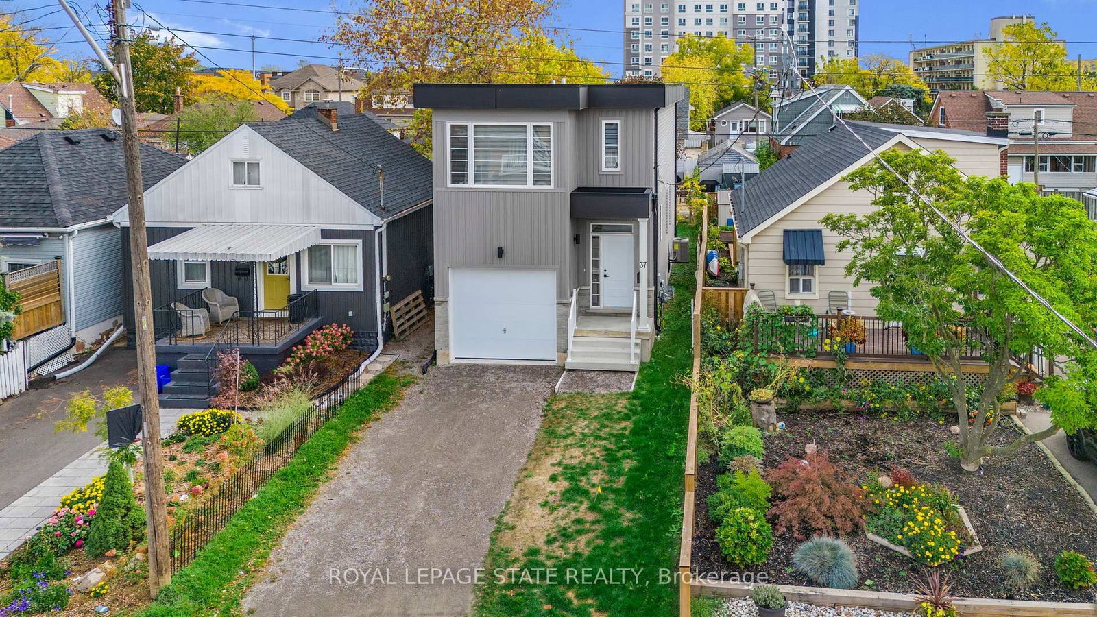 37 Delena Avenue S - Photo 4