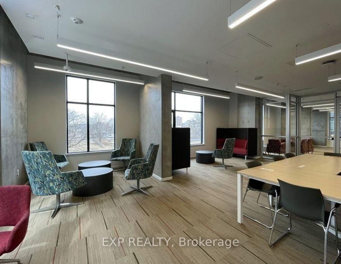 105 Champagne Ave Avenue S, Unit 1102 - Photo 4
