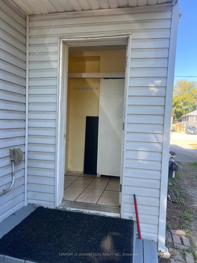 10 LAILEY Street