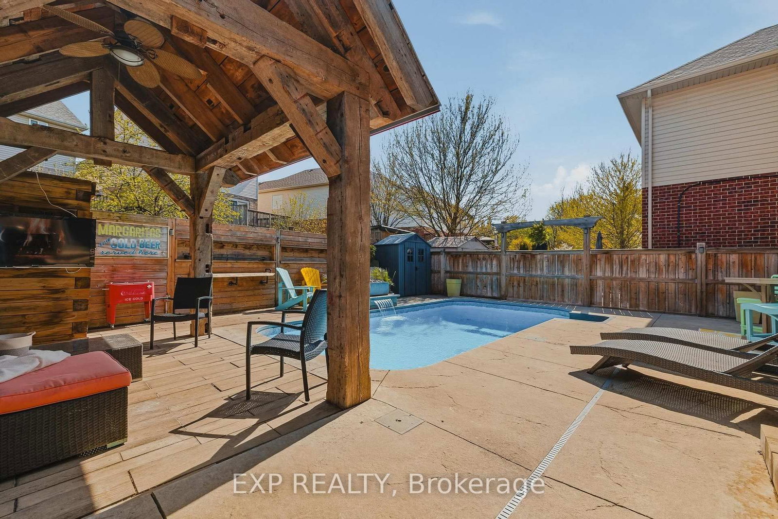 631 Woodlawn Place - Photo 45