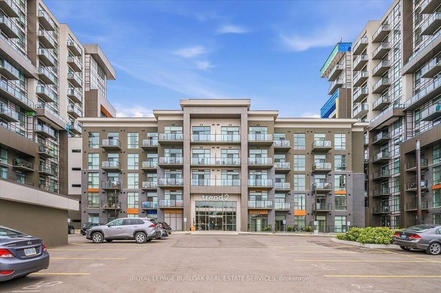 1212 - 460 Dundas Street
