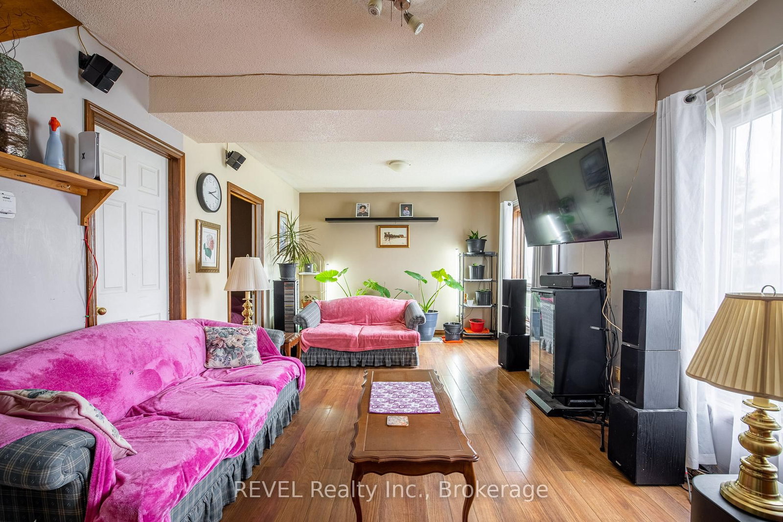 4201 Fox Road • Fort Erie, ON photo 3