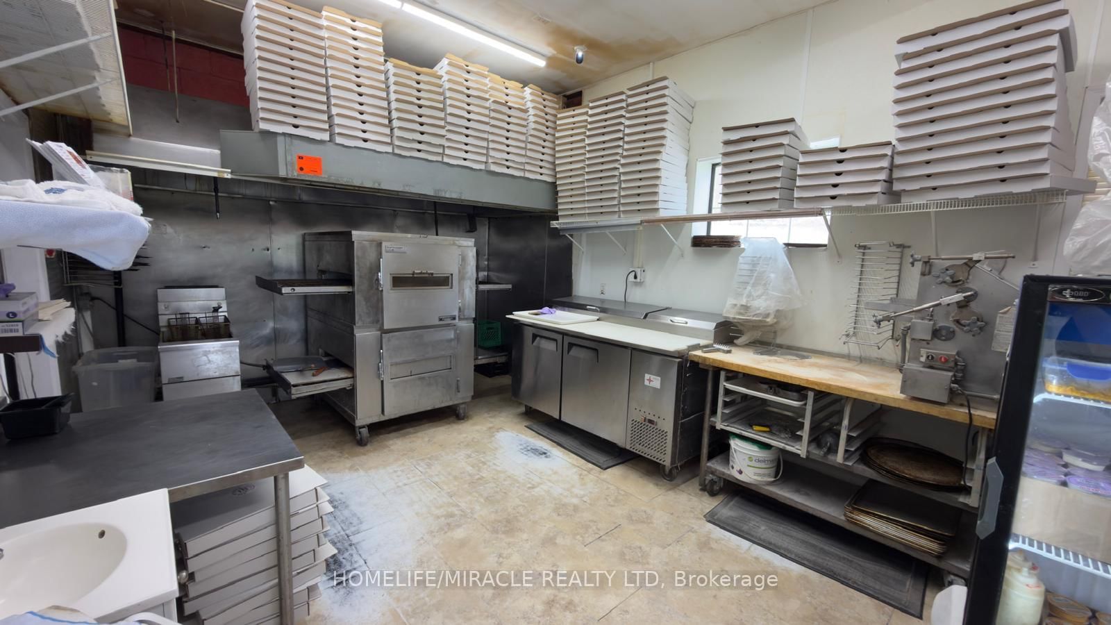 69 Main Street S - Photo 15