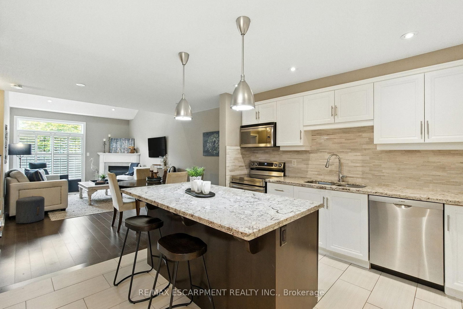 4 Burgundy Grove - Photo 12