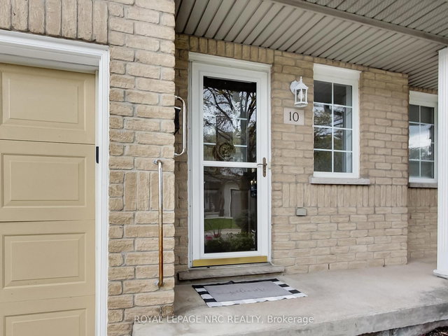 10 - 104 Frances Avenue