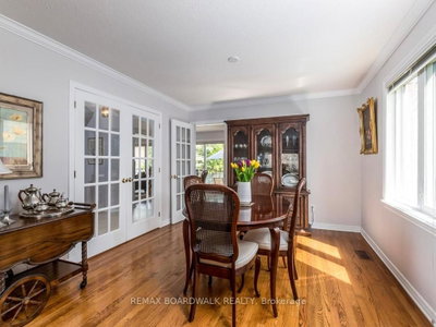 42 Slade Crescent • Ottawa, ON photo 8