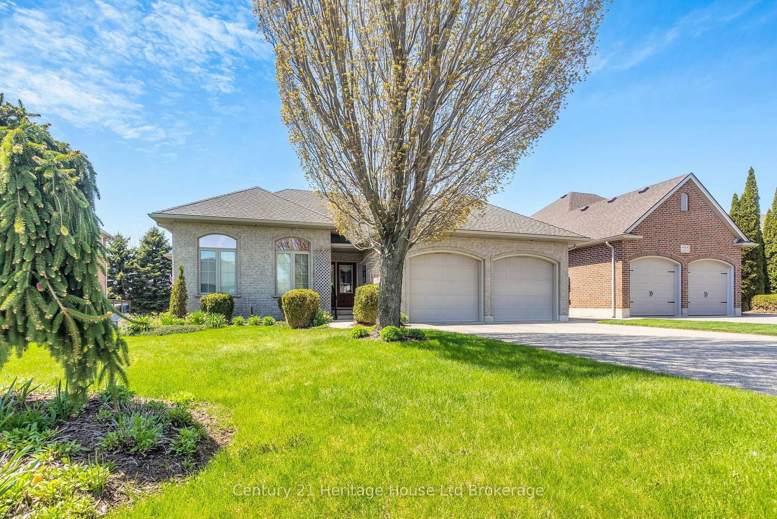 7 Lyndale Road • Tillsonburg, ON photo 32