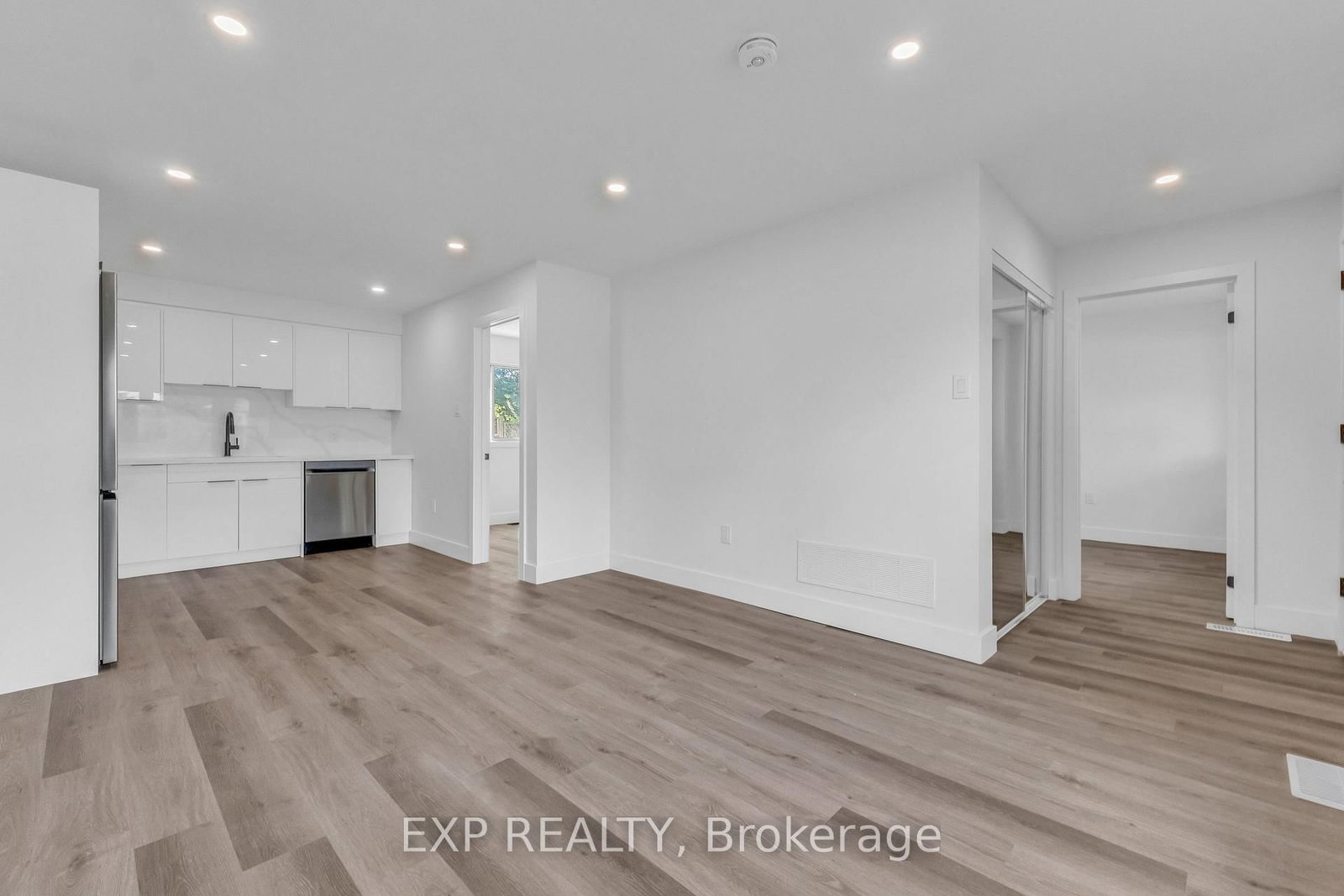 113 Green Road - Photo 4