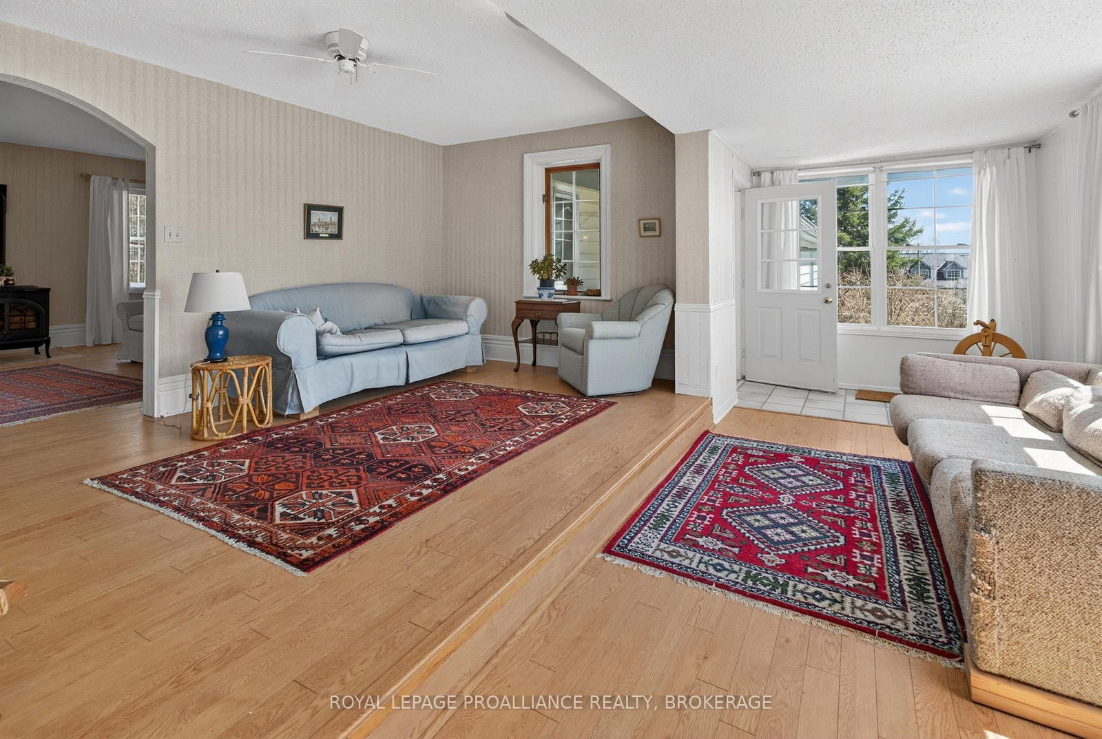 1 Pond Street • Westport, ON photo 20
