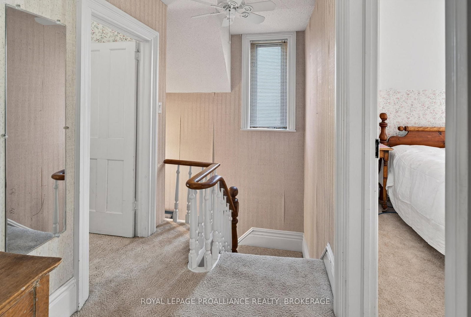 1 Pond Street • Westport, ON photo 34