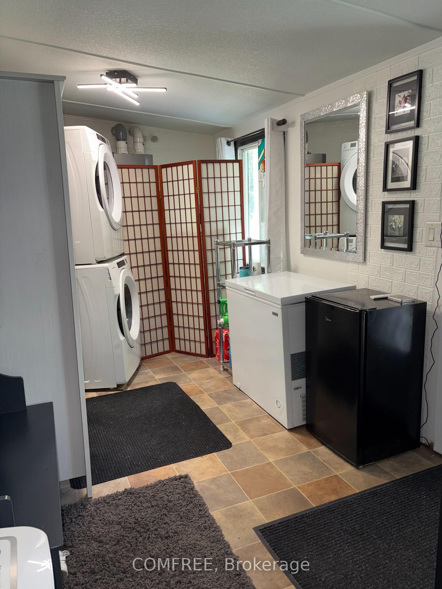 1713 Hwy 11 S • #402 • Gravenhurst, ON photo 13