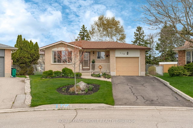 118 Deerberry Place