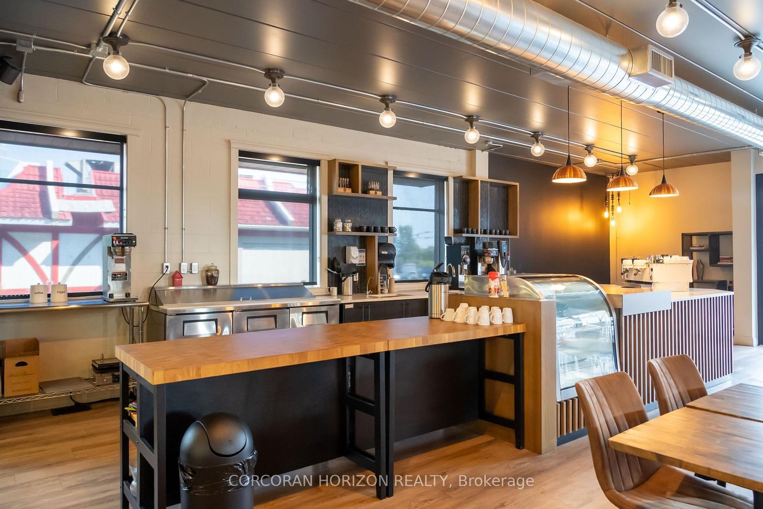 618 King Street W - Photo 10