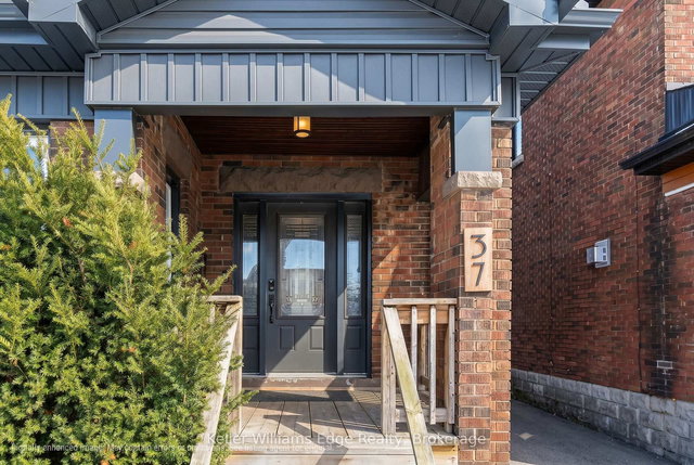 37 Wexford Avenue S