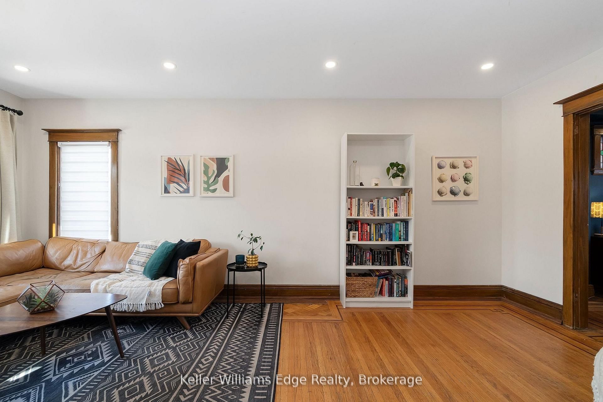 37 Wexford Avenue S
