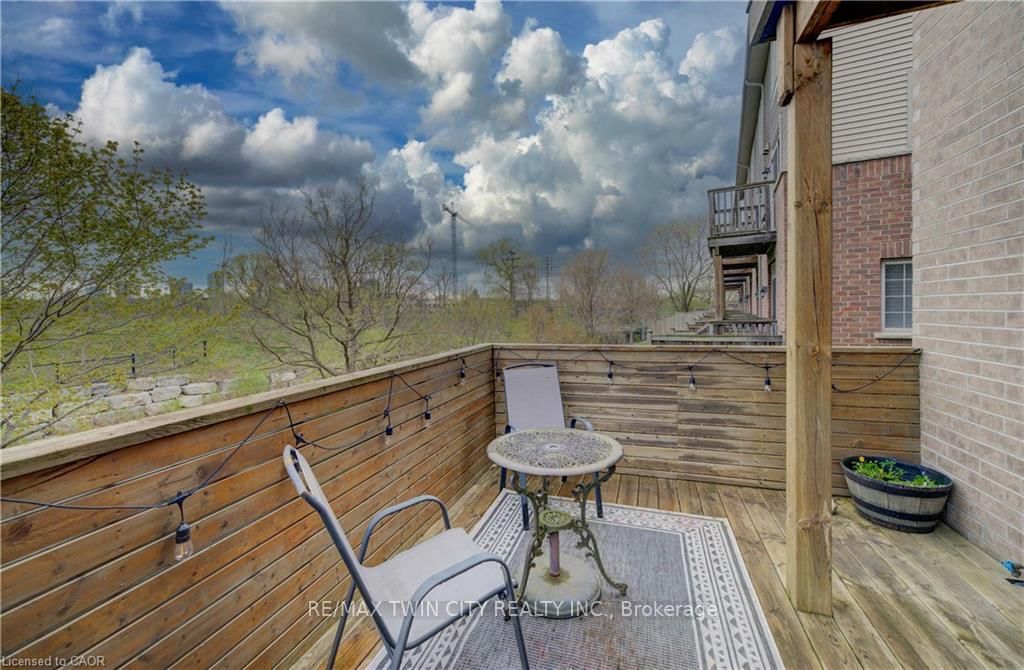 342 MILL Street, Unit 19 - Photo 27