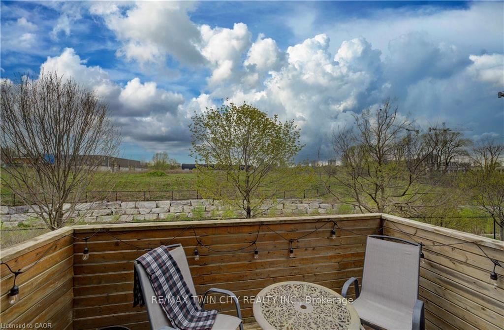 342 MILL Street, Unit 19 - Photo 28