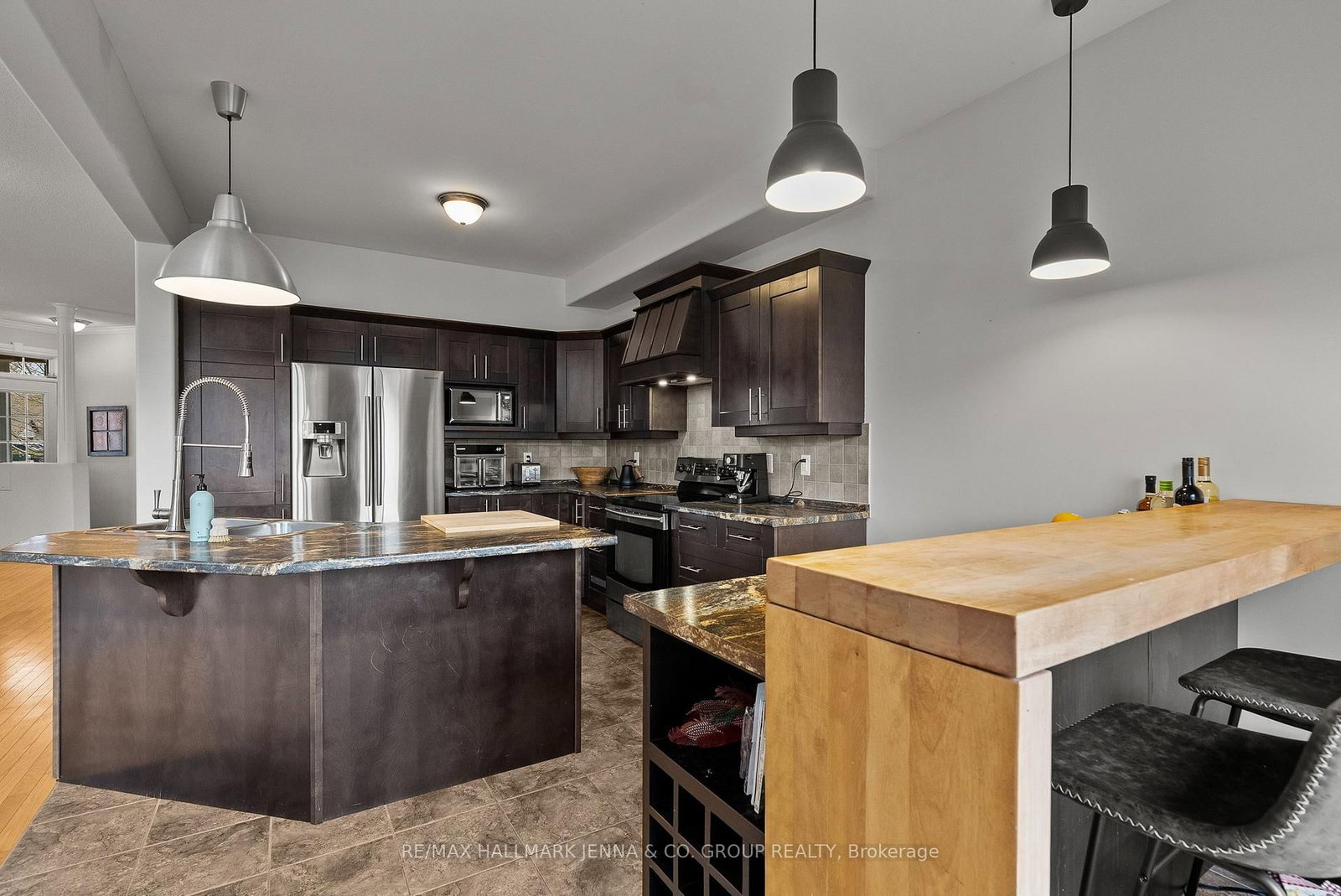 281 Topaze Crescent • Clarence-Rockland, ON photo 12