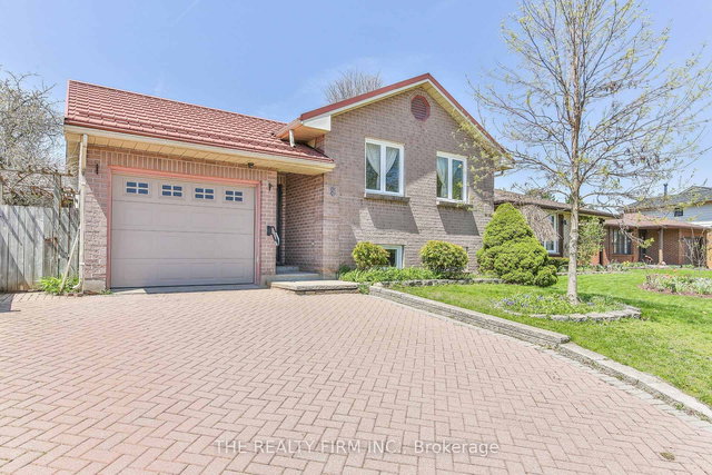 8 Quail Ridge Crescent