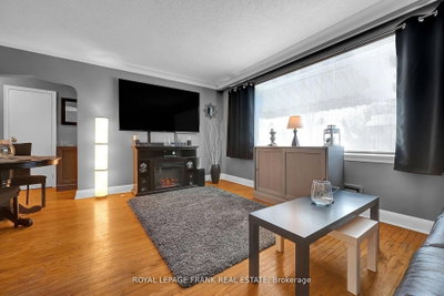 133 Abbott Boulevard — more photos
