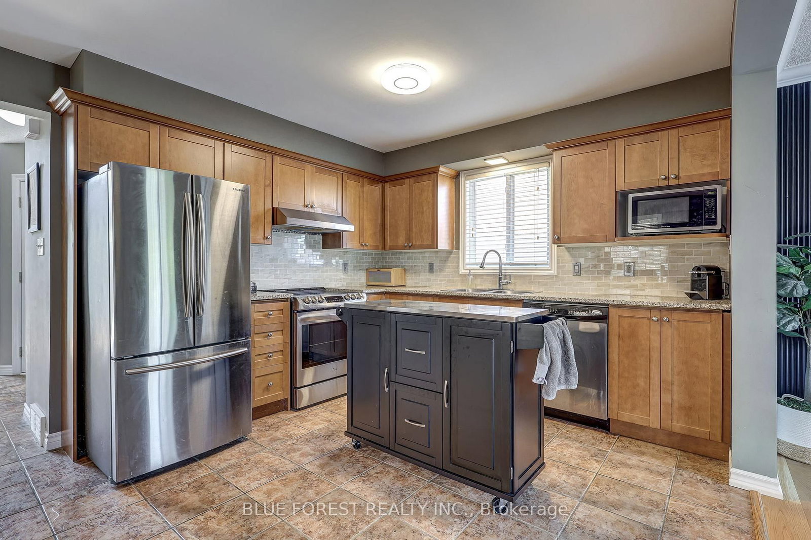 1468 AGATHOS Street - Photo 15