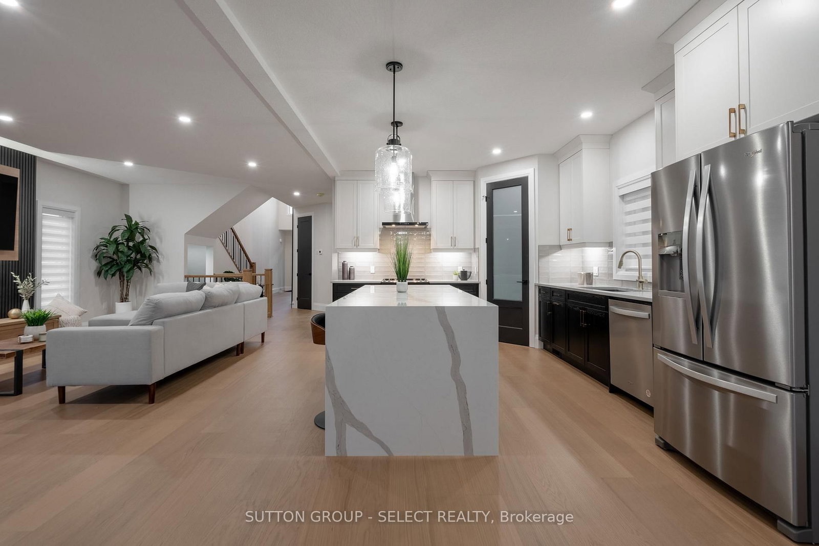 6343 HEATHWOODS Avenue • London South, ON photo 10