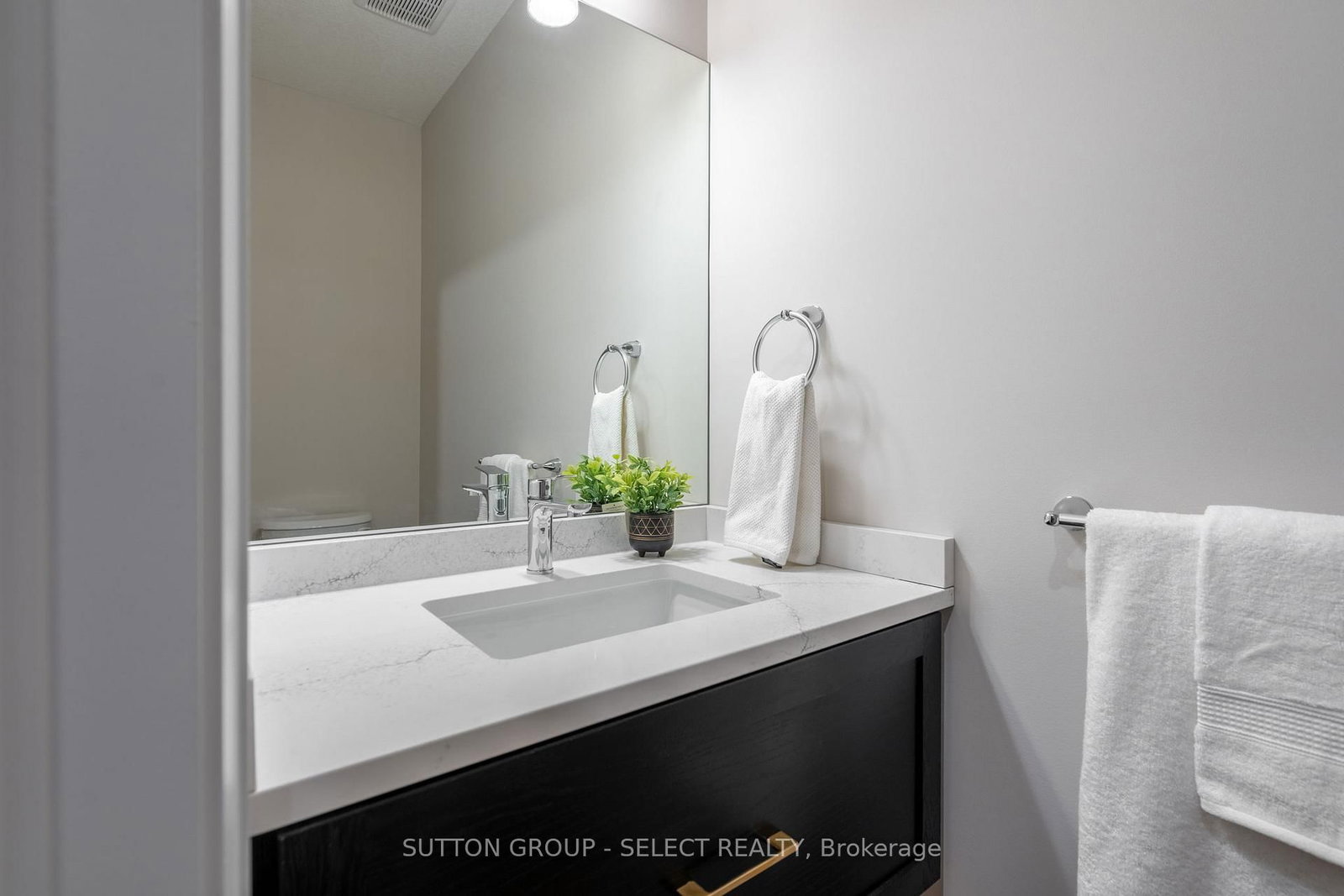 6343 HEATHWOODS Avenue • London South, ON photo 13