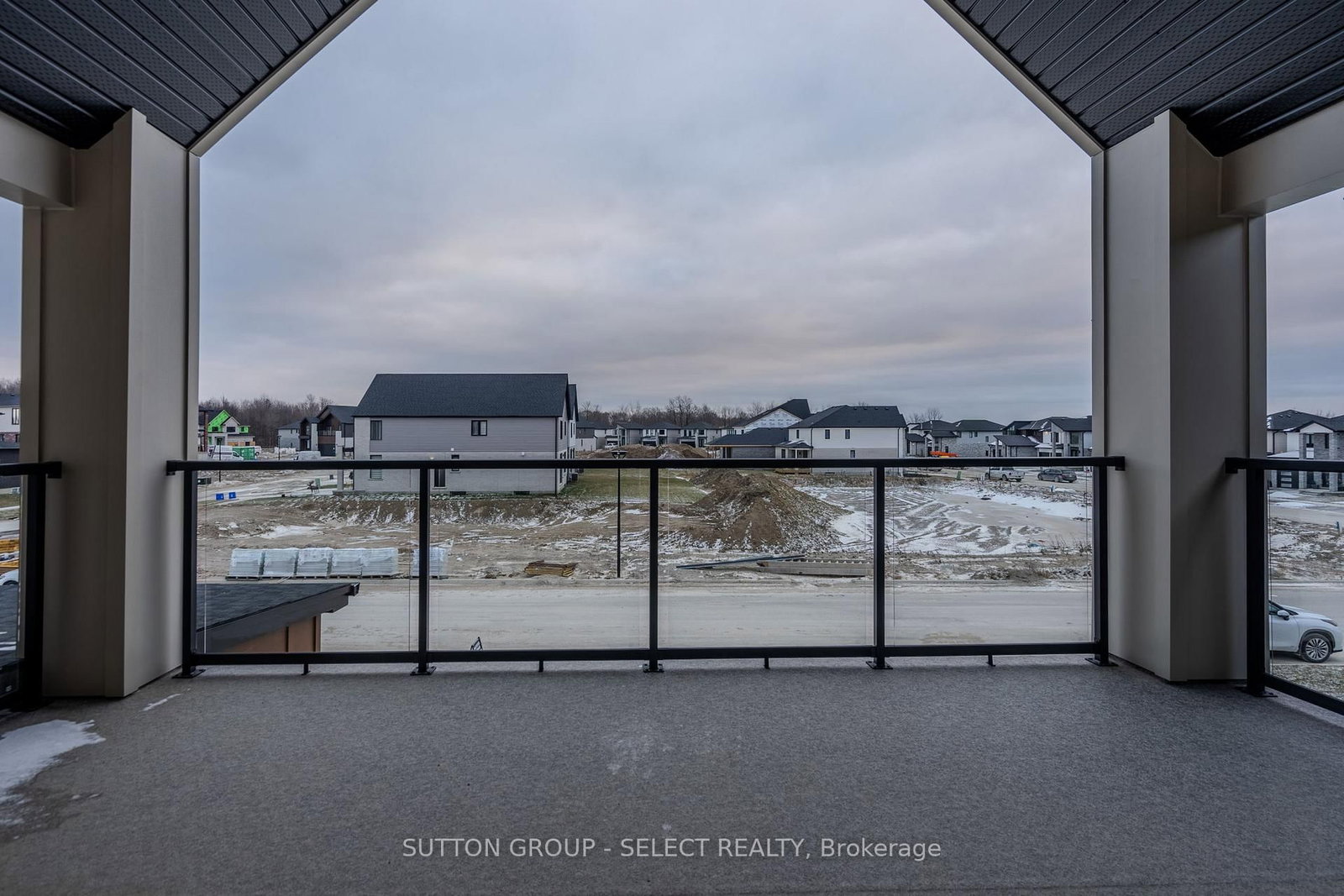 6343 HEATHWOODS Avenue • London South, ON photo 17