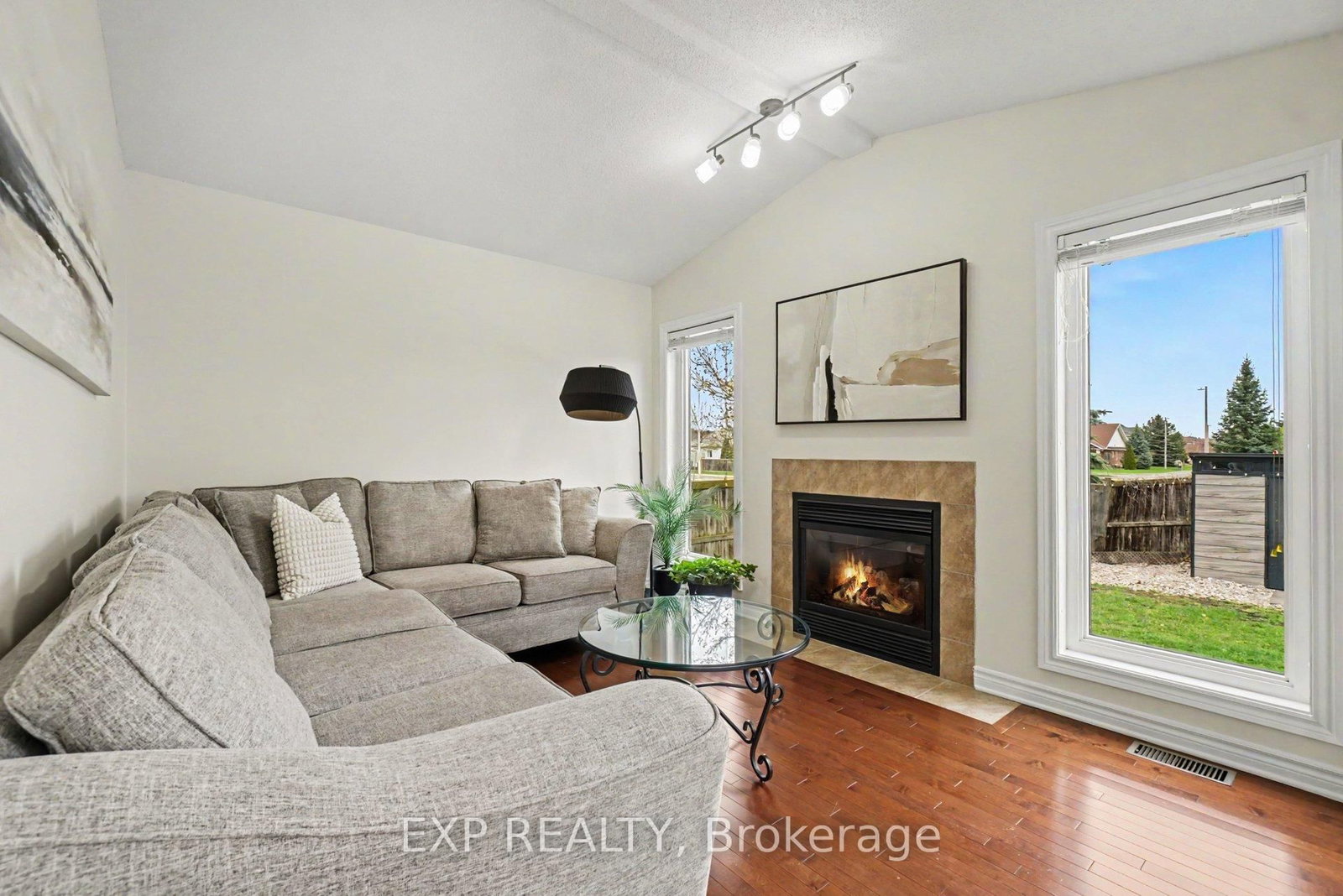 2100 Melette Crescent • Ottawa, ON photo 15