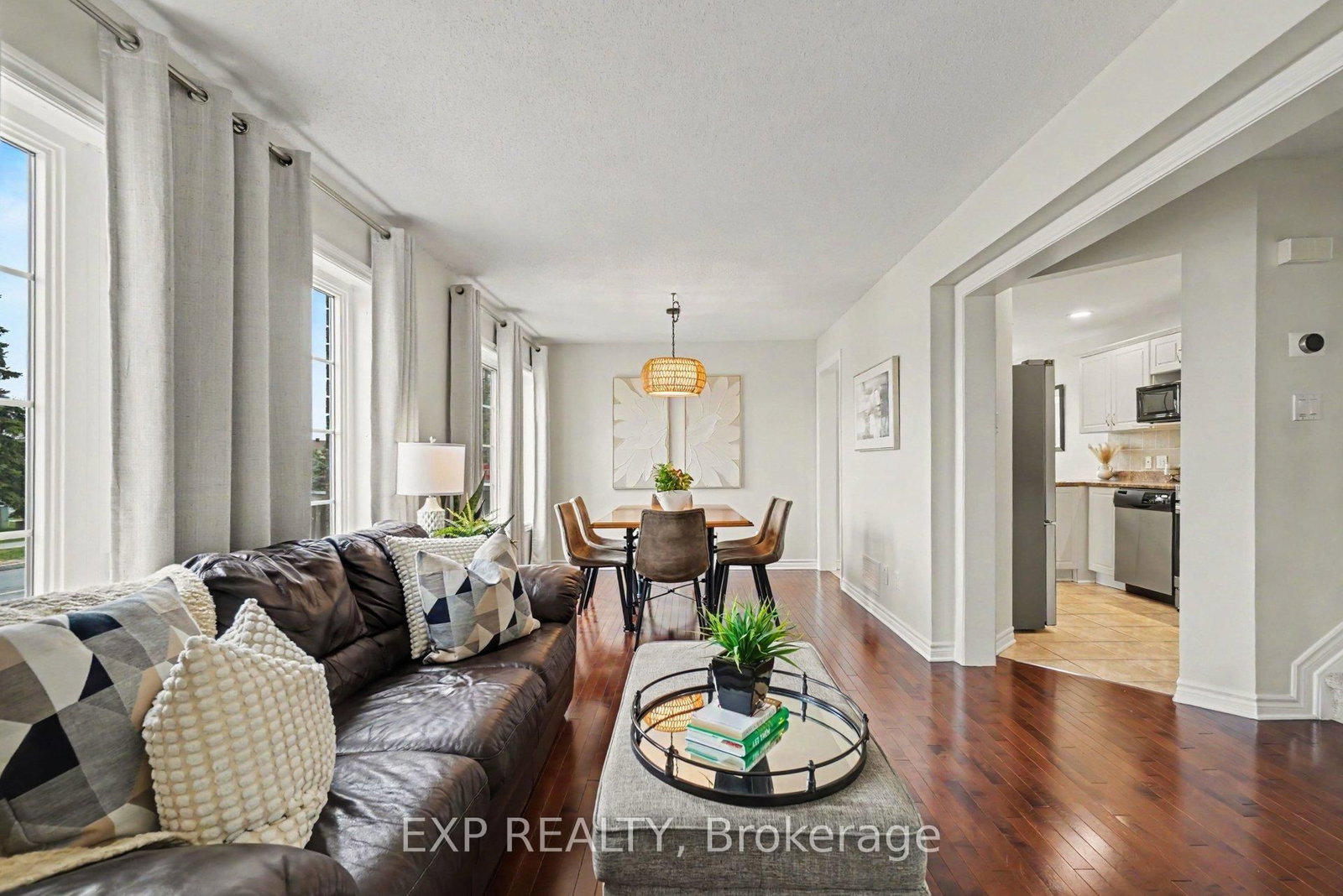 2100 Melette Crescent • Ottawa, ON photo 6