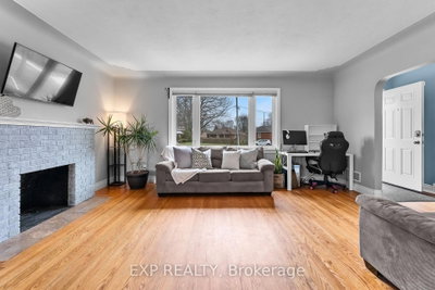 6396 Laura Crescent — photo 6