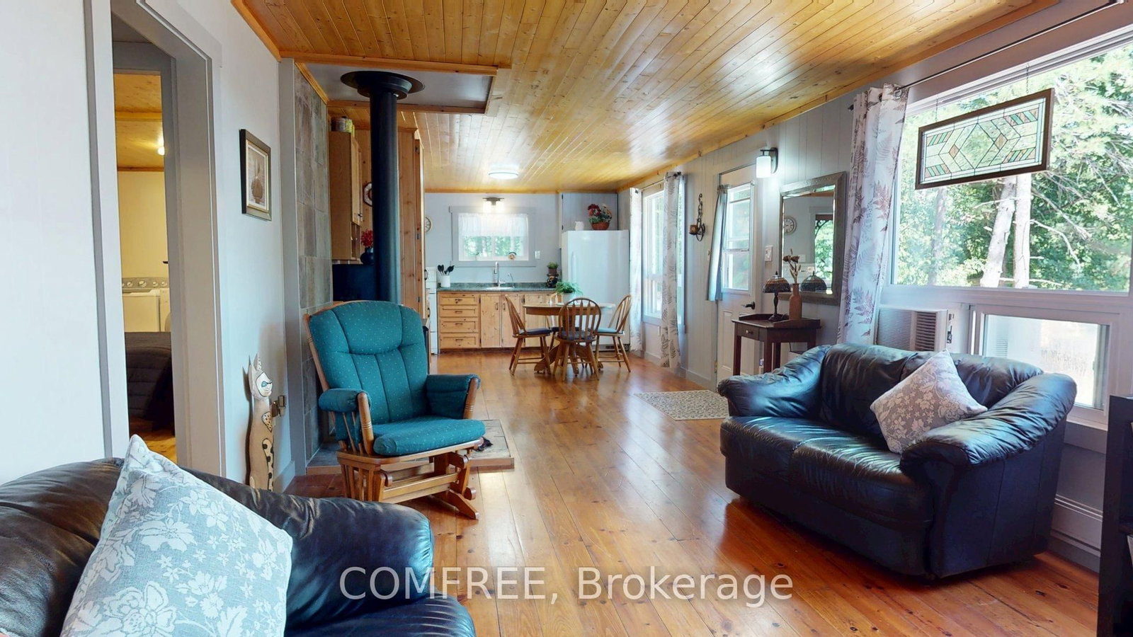 1005 Hoyle Lane W • Maberly, ON photo 16