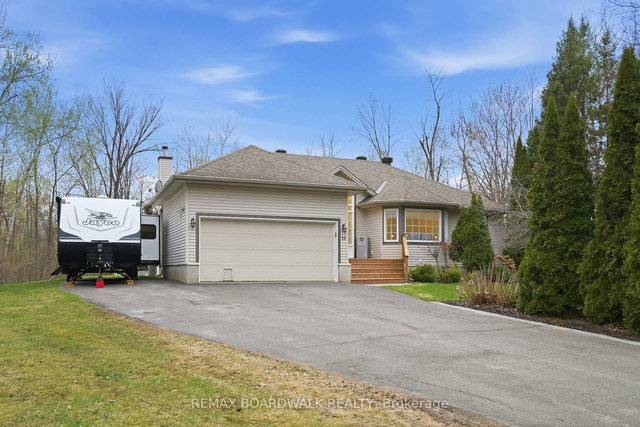 15 Birch Drive