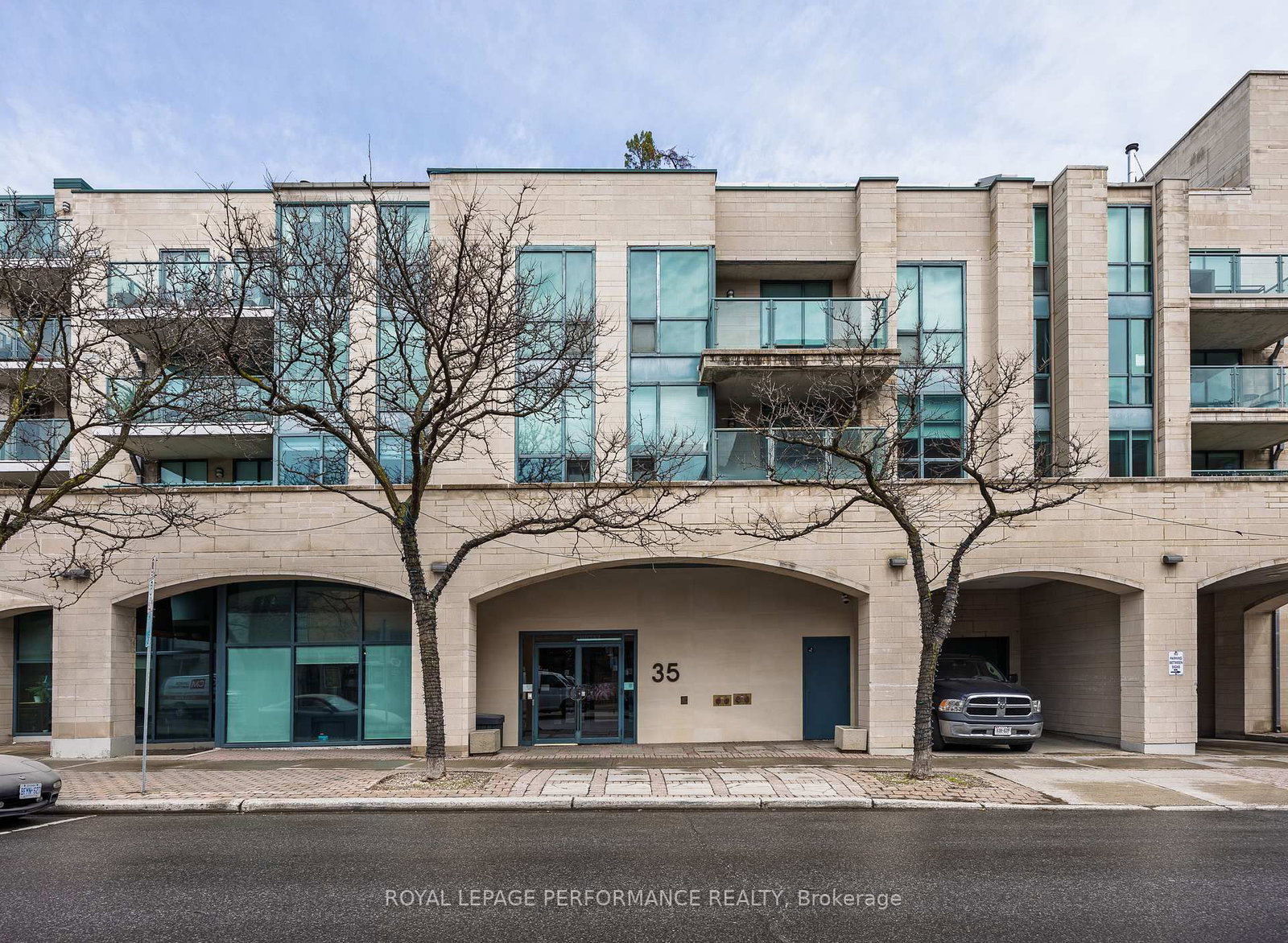 35 Murray Street