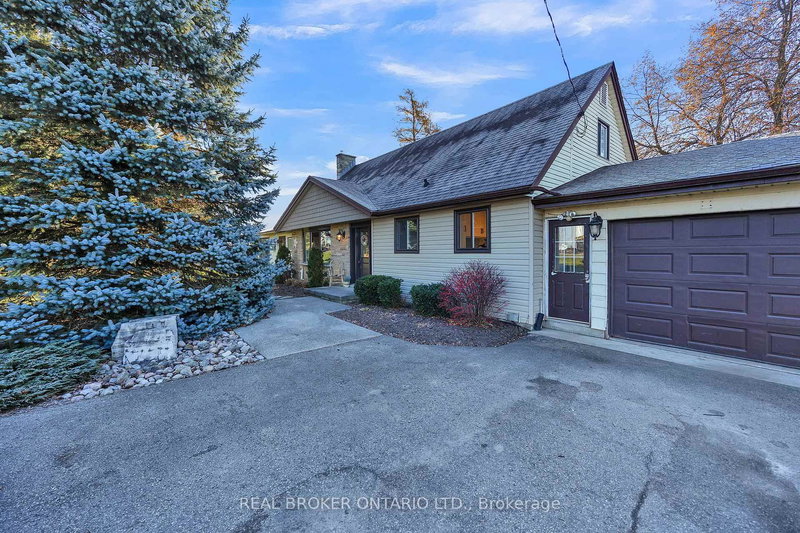 home for sale on 3766 Lobsinger Line