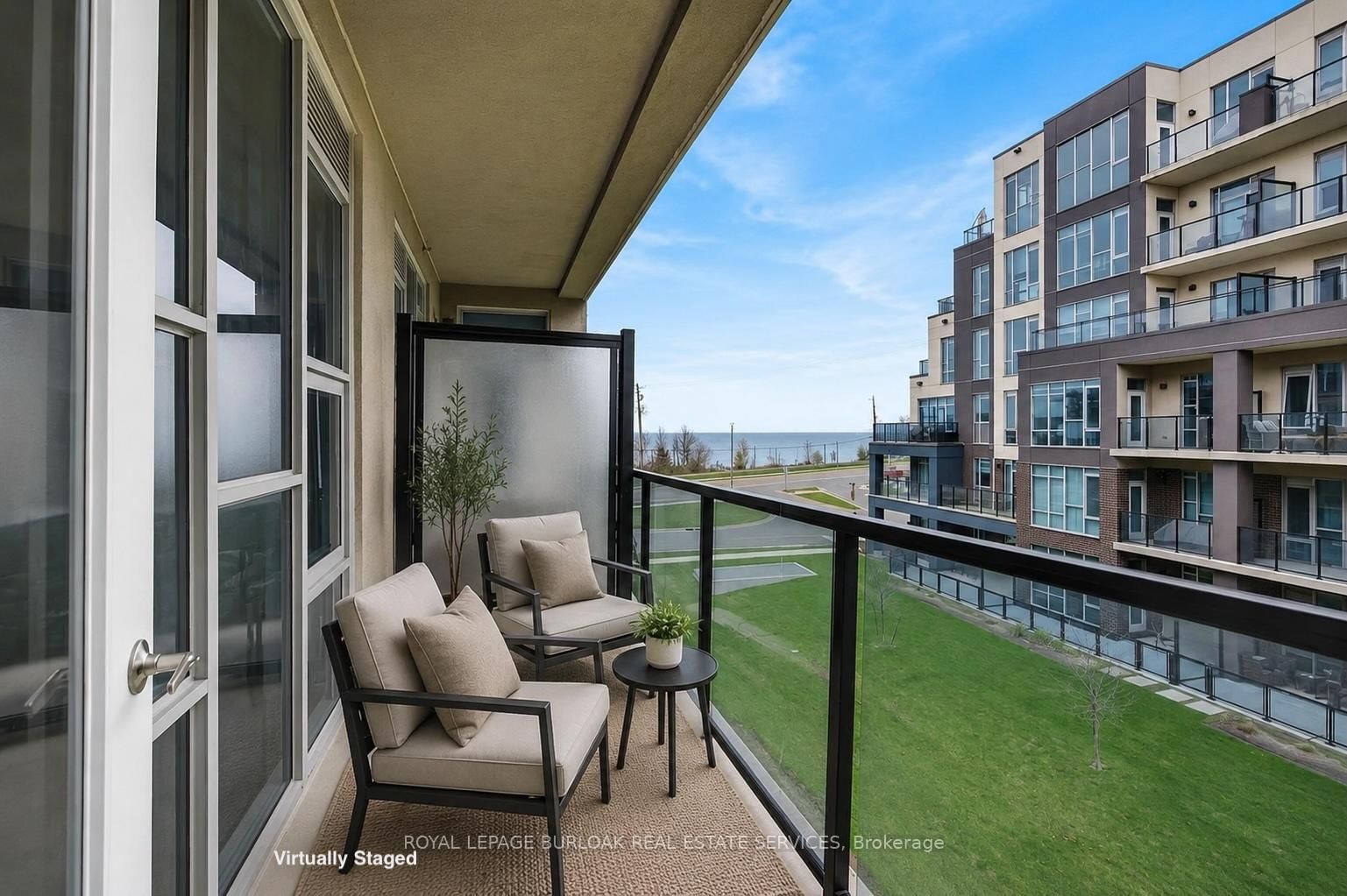 10 Concord Place, Unit 314 - Photo 24