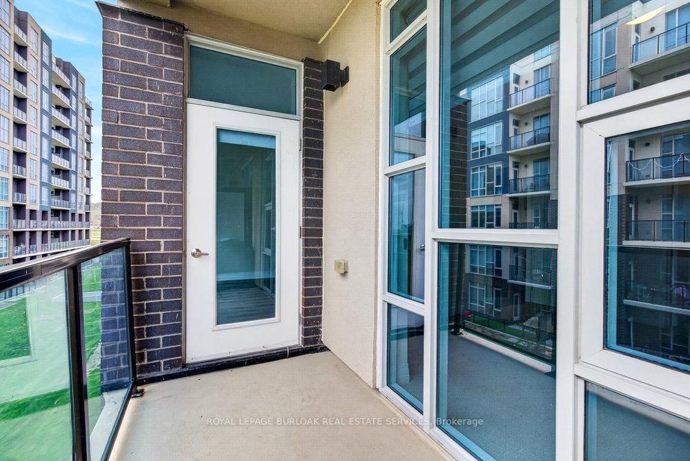 10 Concord Place, Unit 314 - Photo 26