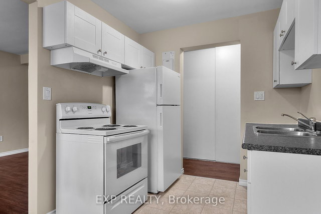 Unit 1 - 4663 HURON Street