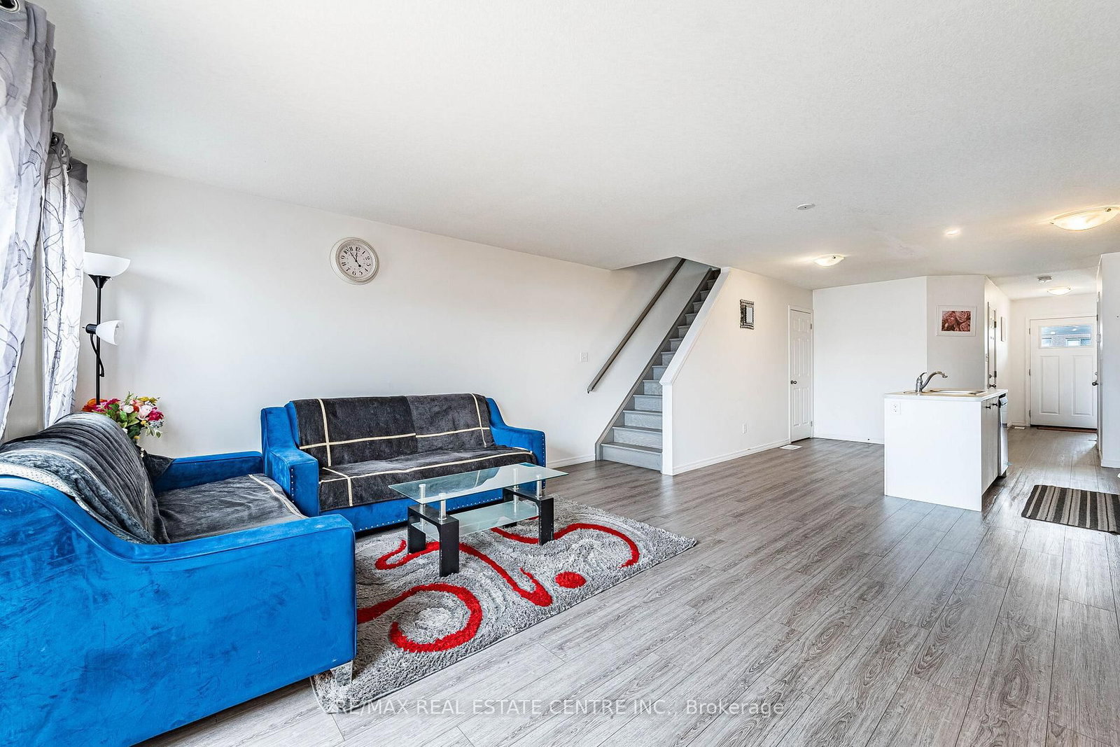 28 West Mill Street • North Dumfries, ON photo 8