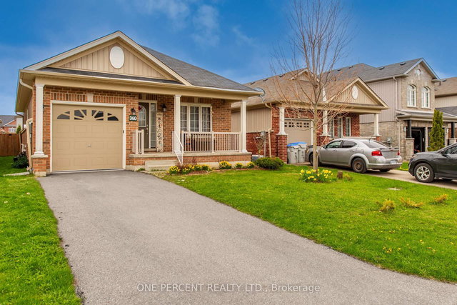 360 Armstrong Street W