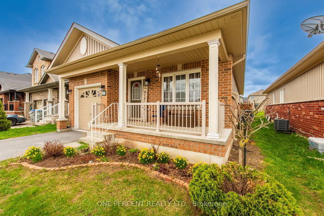 360 Armstrong Street W