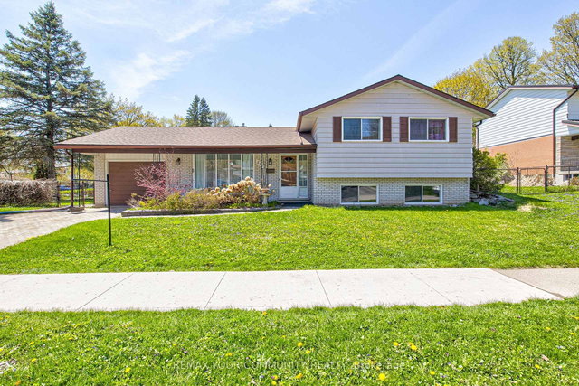 557 Glen Manor Boulevard
