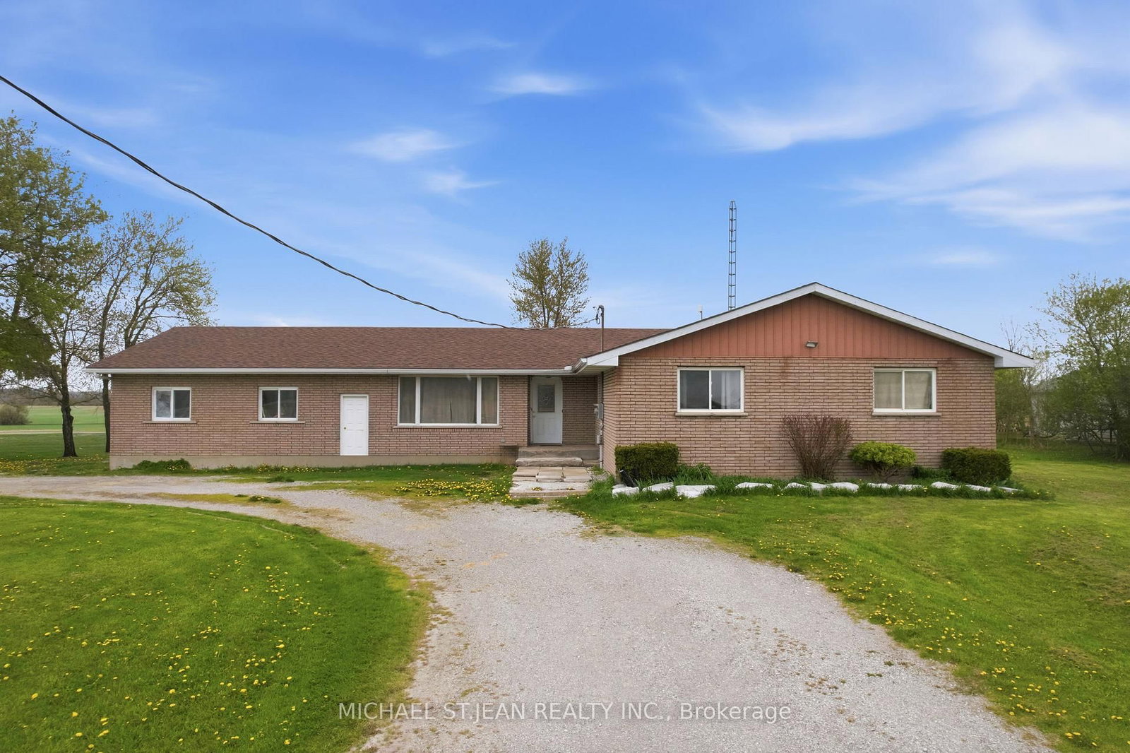 2264 Regional Rd 55 • Haldimand, ON photo 2