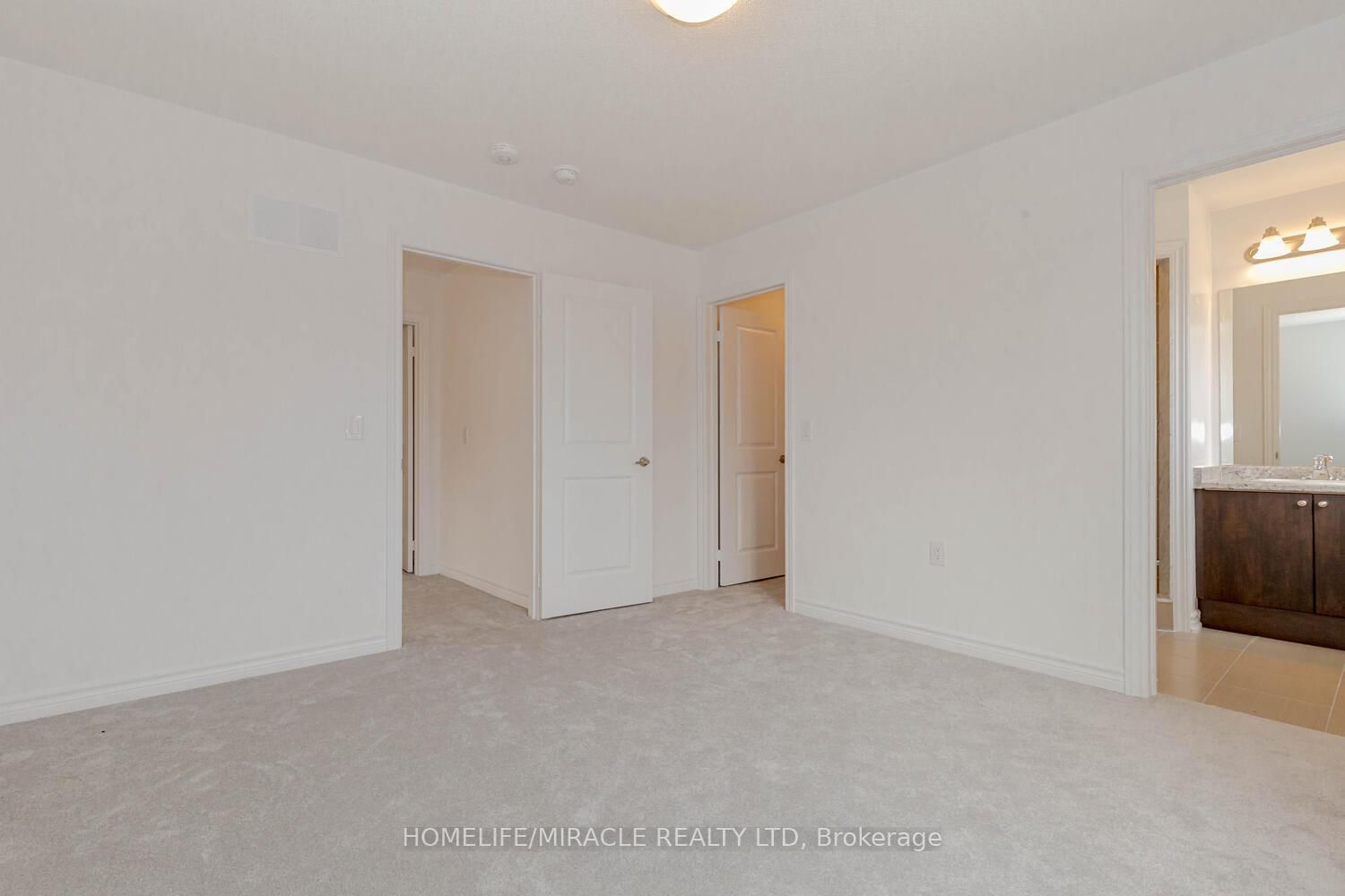 2 Doc Logheed Avenue - Photo 15