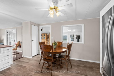 21 Evergreen Lane — more photos