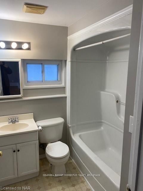 17 Hainer Street • St. Catharines, ON photo 33