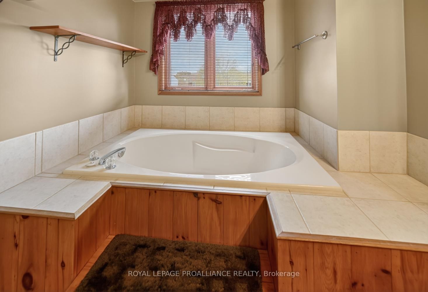 5126 Meadowland Drive W • Edwardsburgh/Cardinal, ON photo 15