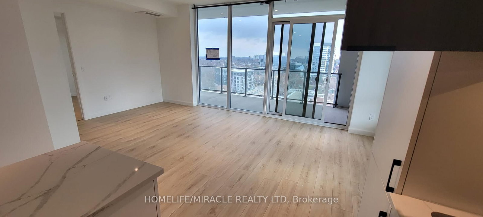 741 King Street W, Unit 1012 - Photo 8