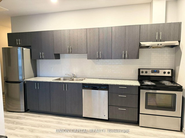 F101 - 275 Larch Street