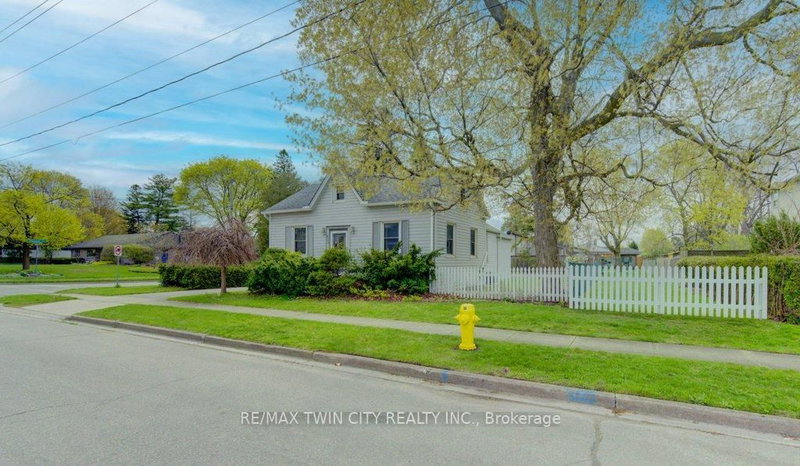 433 Montrose St N, Cambridge, N3H 2P2 | Image 2